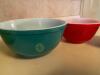 Vintage Pyrex Mixing Bowl Set and More - 10