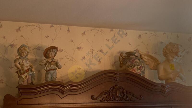 Victorian and Cherub Decor