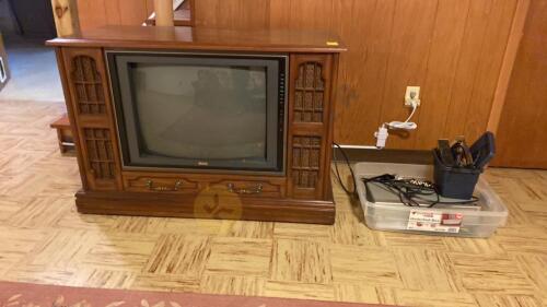 Retro Televison and DVD/VHS Player