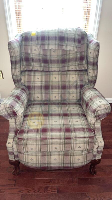 Reclining Upholstered Chair