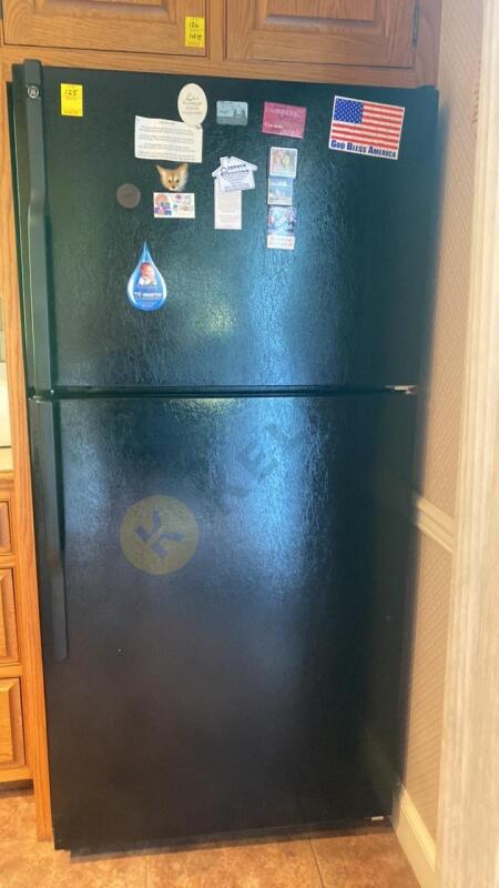 GE Refrigerator Freezer